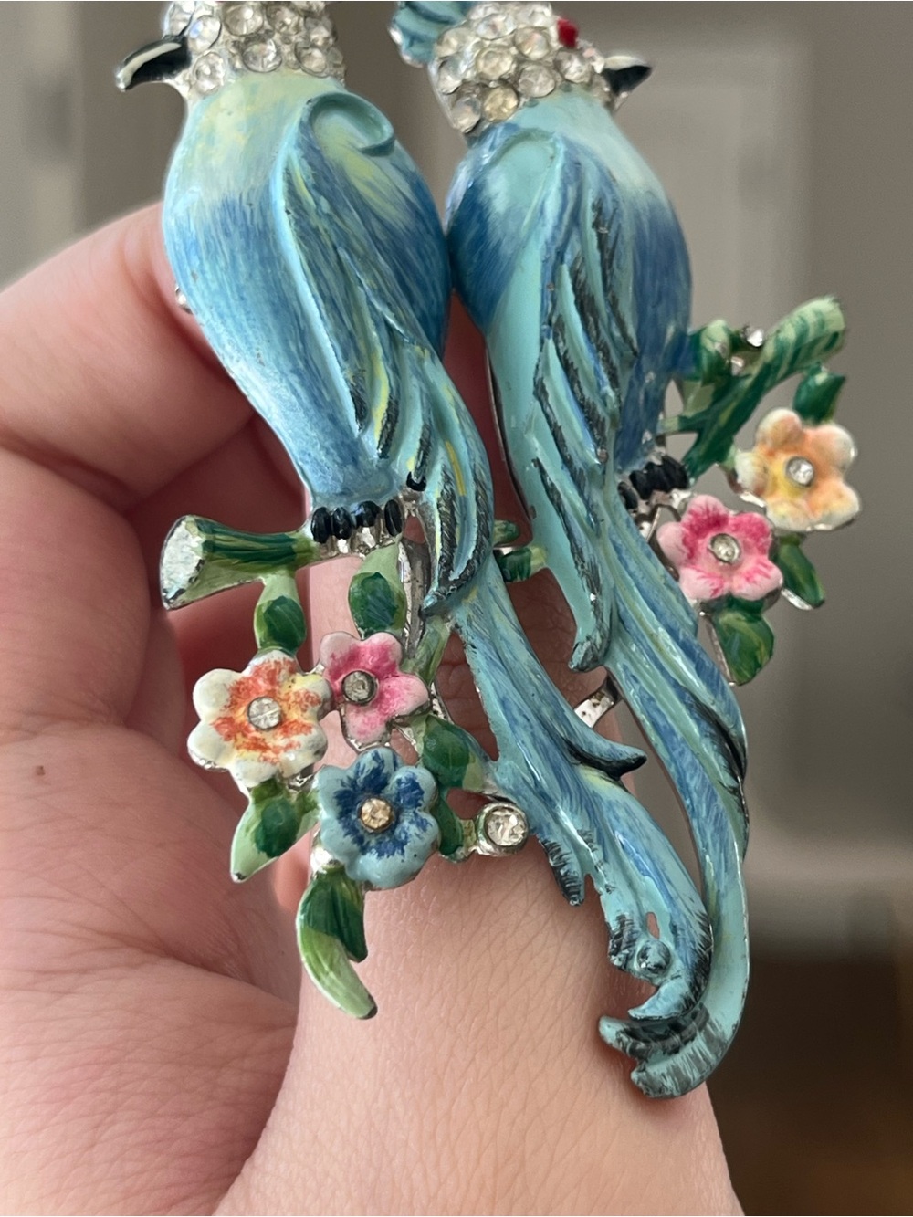 Vintage Coro Book Piece Parrot Duette Love Birds Blue Enamel Brooch Fur Clip Pin - Picture 3 of 13